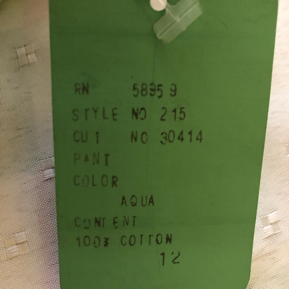 Saks Fifth Avenue pull-on corduroy pants. Size 12 - Picture 6 of 7